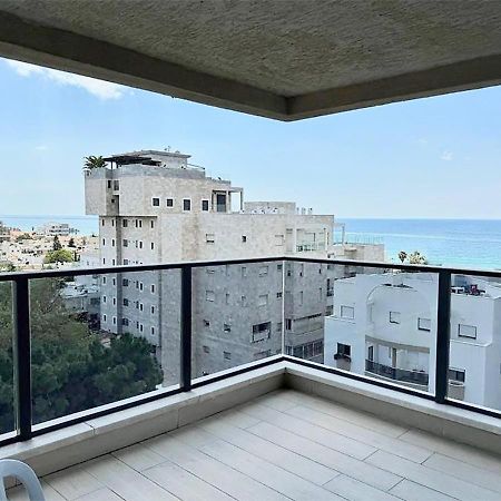 Balfour Sea View City Center Apartment Nahariya Ngoại thất bức ảnh