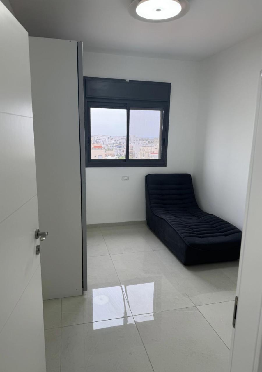 Balfour Sea View City Center Apartment Nahariya Ngoại thất bức ảnh