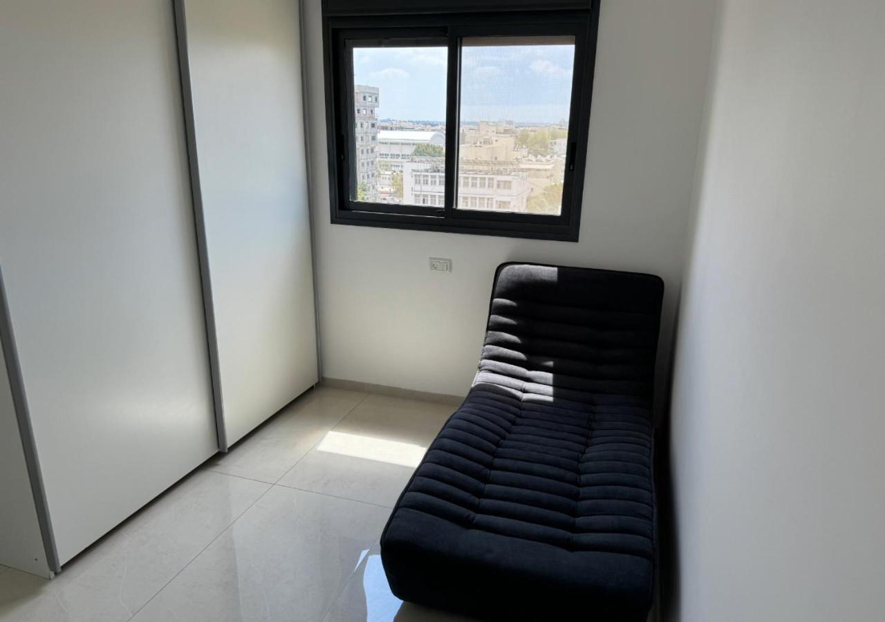 Balfour Sea View City Center Apartment Nahariya Ngoại thất bức ảnh