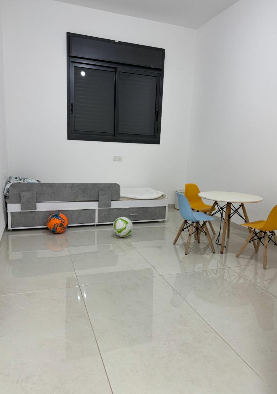 Balfour Sea View City Center Apartment Nahariya Ngoại thất bức ảnh