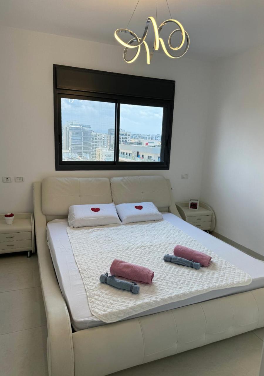 Balfour Sea View City Center Apartment Nahariya Ngoại thất bức ảnh