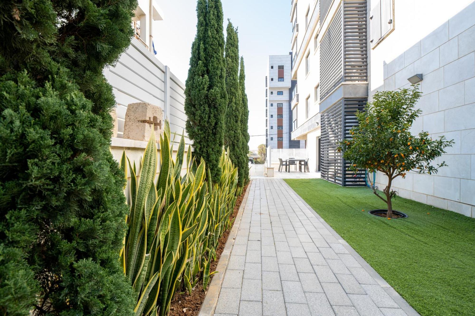 Balfour Sea View City Center Nahariya Ngoại thất bức ảnh