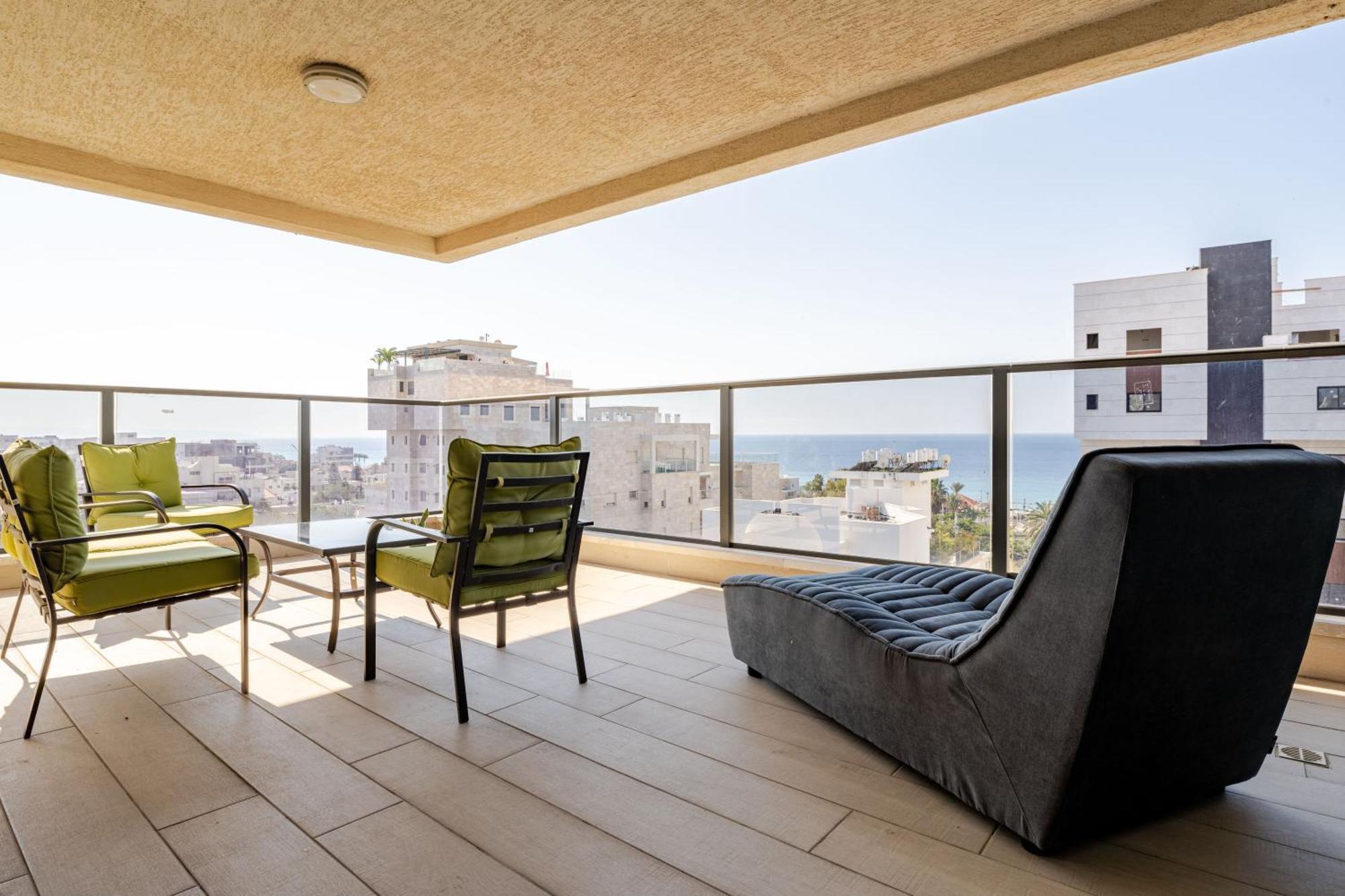 Balfour Sea View City Center Nahariya Ngoại thất bức ảnh