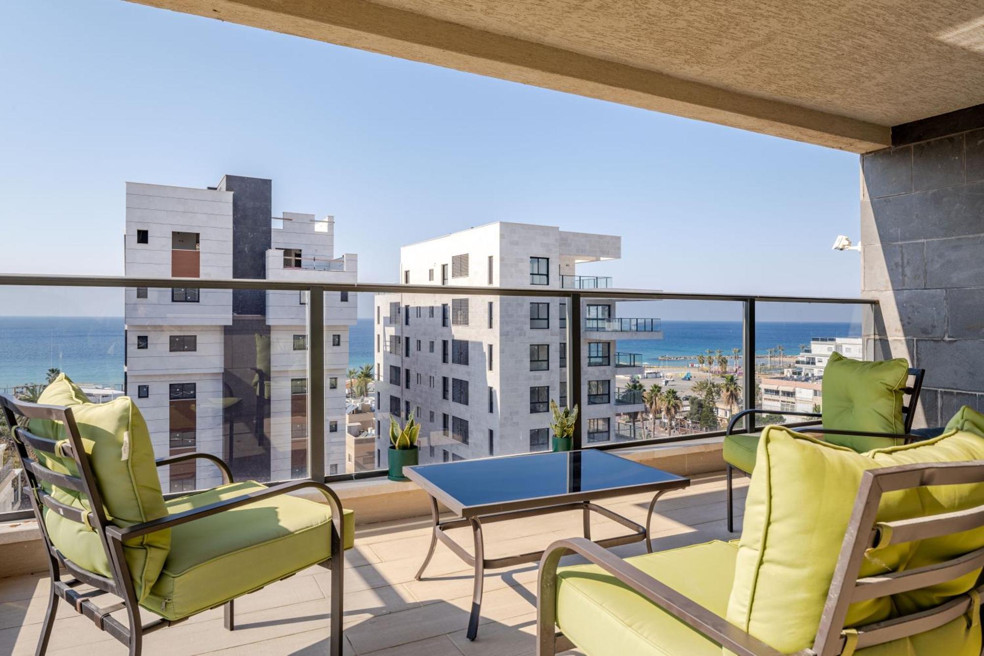 Balfour Sea View City Center Nahariya Ngoại thất bức ảnh