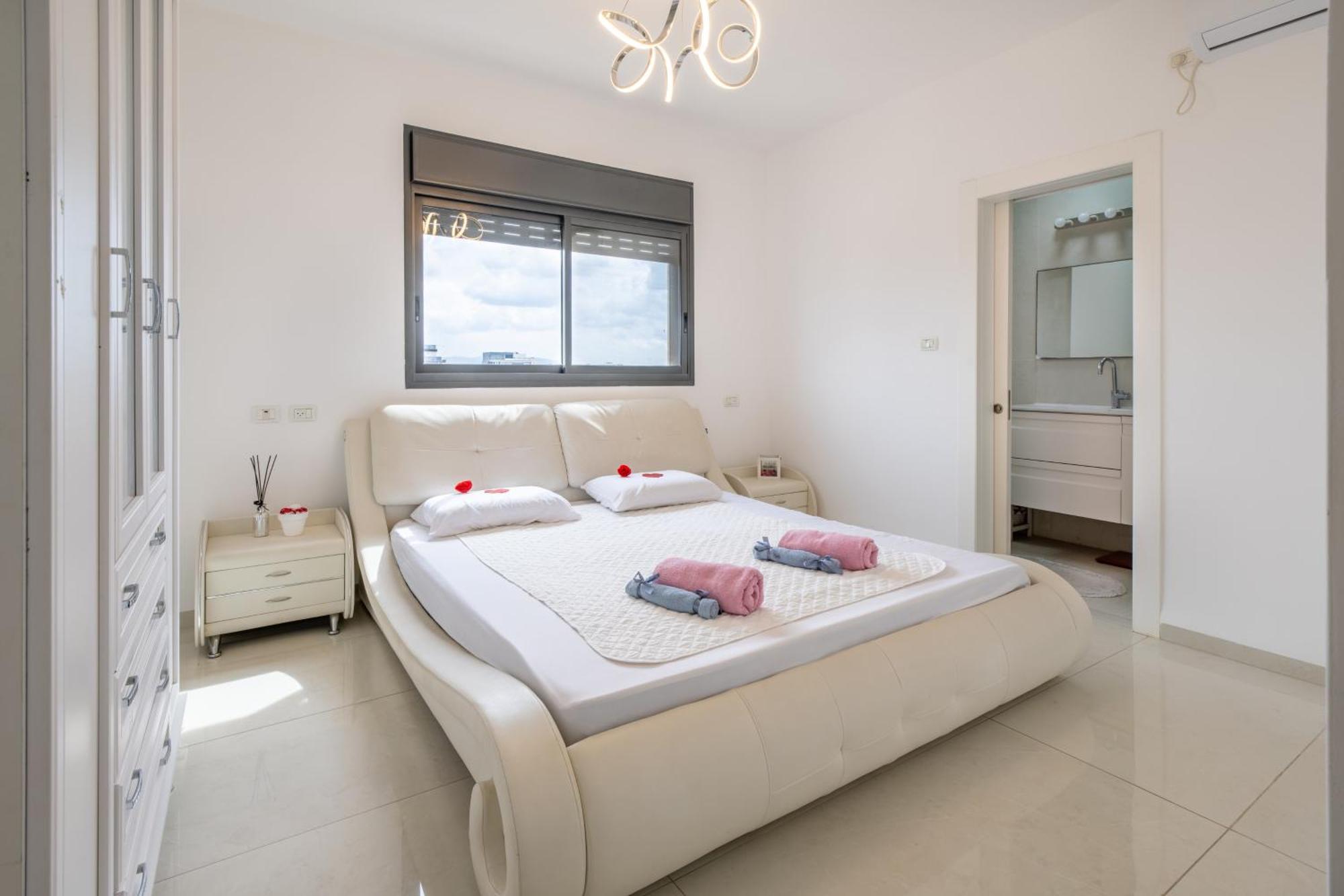 Balfour Sea View City Center Nahariya Ngoại thất bức ảnh