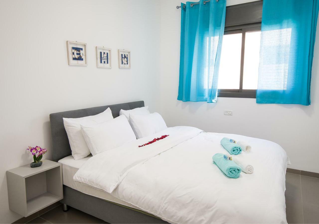 Balfour Sea View City Center Apartment Nahariya Ngoại thất bức ảnh