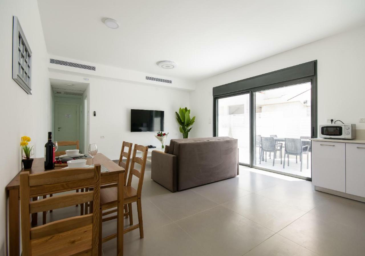 Balfour Sea View City Center Nahariya Ngoại thất bức ảnh