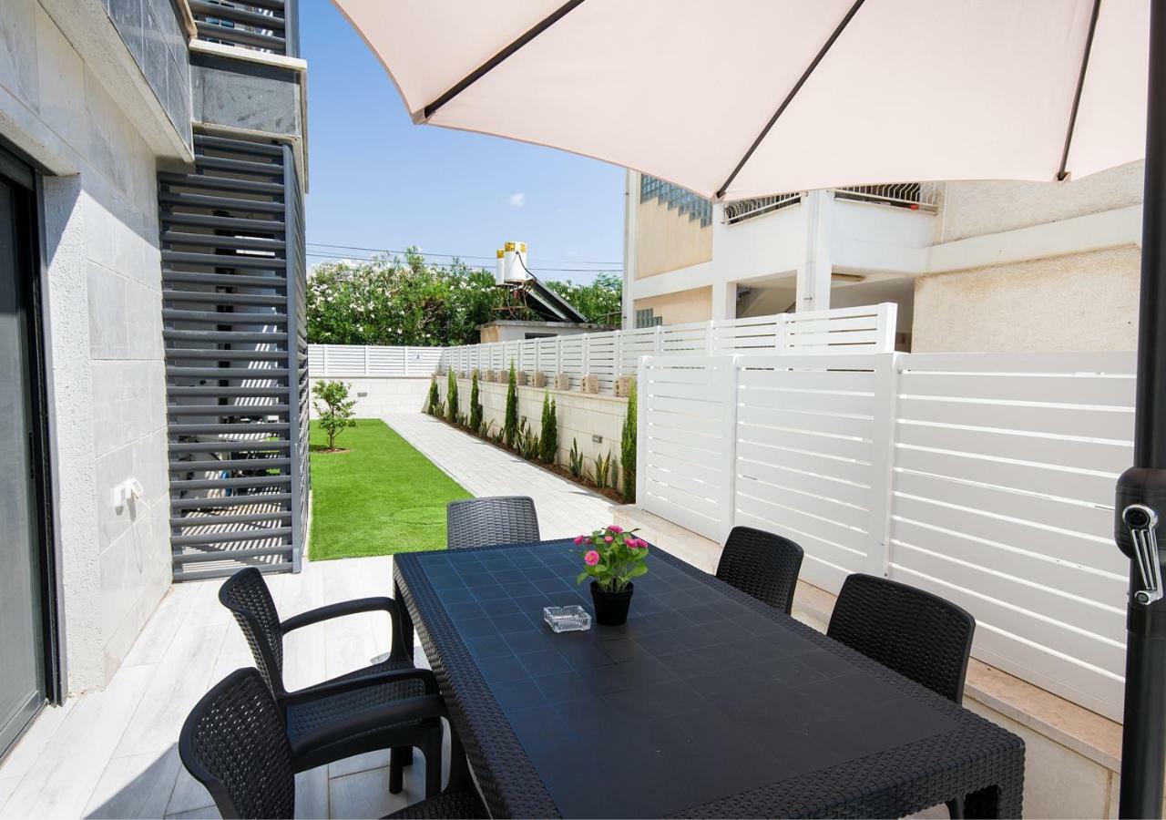 Balfour Sea View City Center Nahariya Ngoại thất bức ảnh