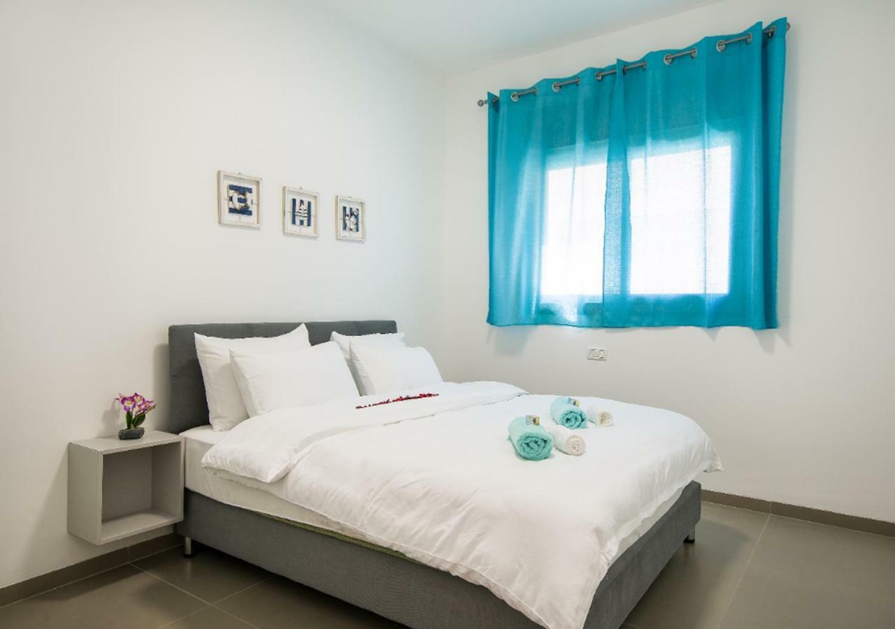 Balfour Sea View City Center Apartment Nahariya Ngoại thất bức ảnh