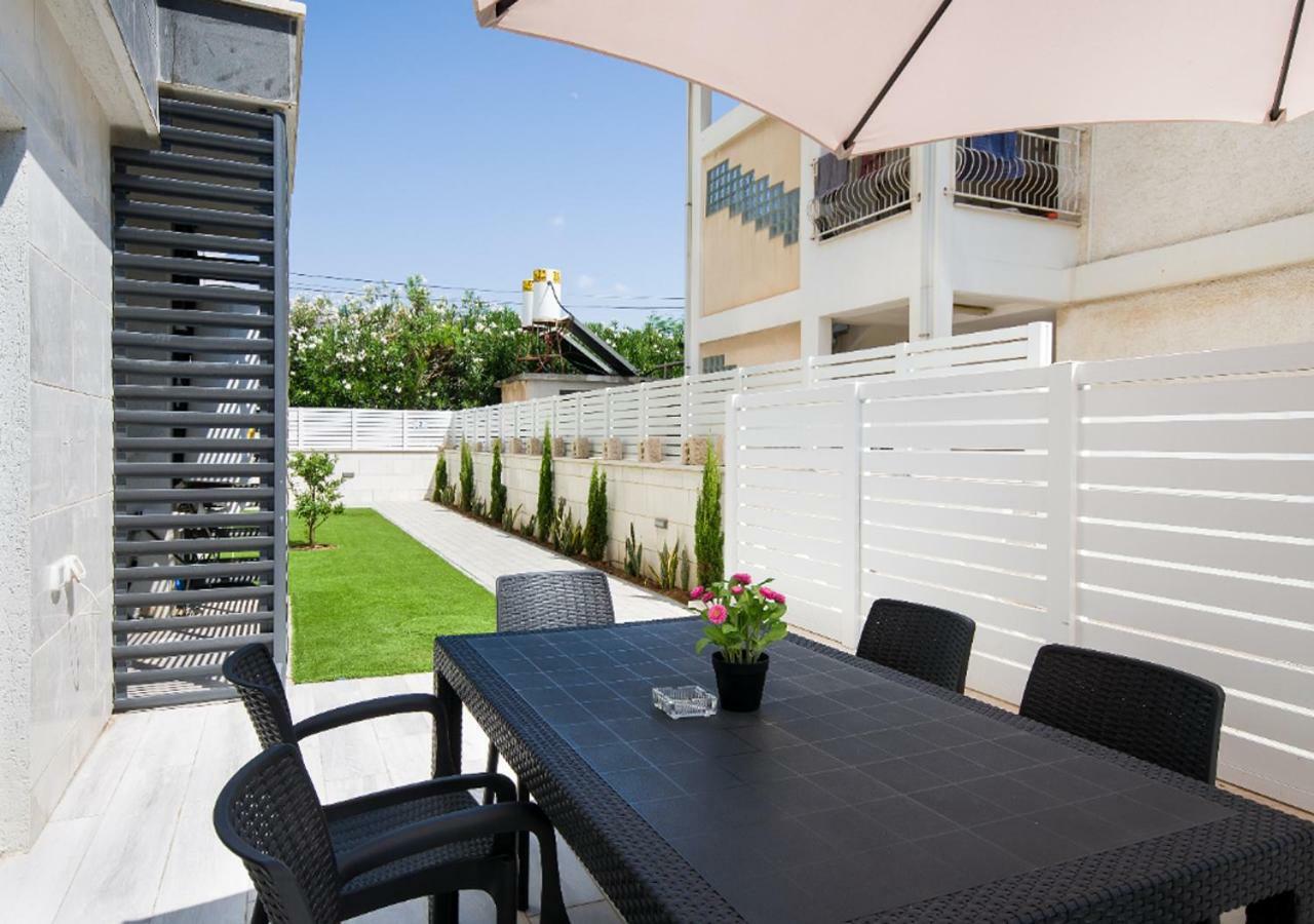 Balfour Sea View City Center Nahariya Ngoại thất bức ảnh