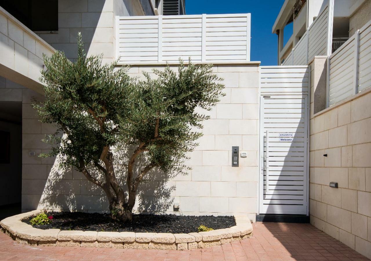 Balfour Sea View City Center Nahariya Ngoại thất bức ảnh